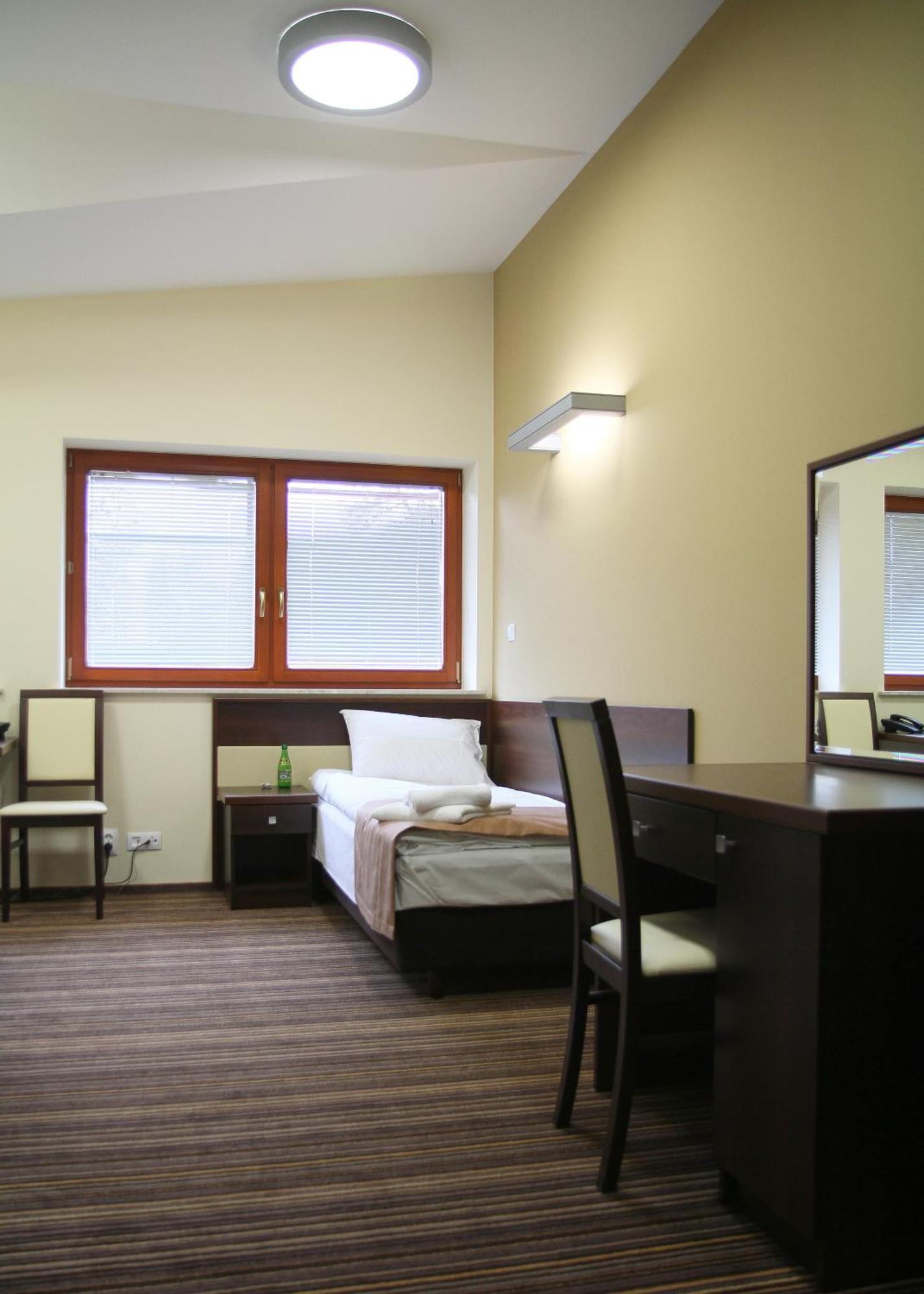 Hotel Aviator Kielce "Business Hotel Medical & Spa" 객실 사진