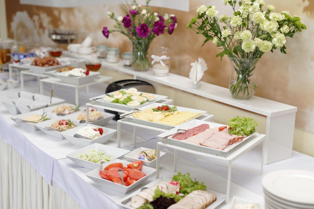 Hotel Aviator Kielce "Business Hotel Medical & Spa" 외부 사진